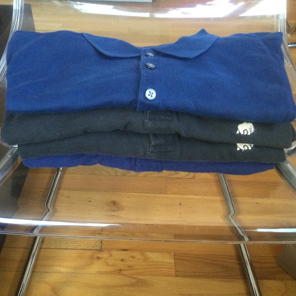 Four Banana Republic Polo Shirts. Size L